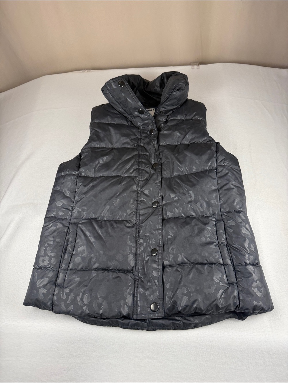 old Navy Quilted Puffer Vest in Charcoal with High Collar 226